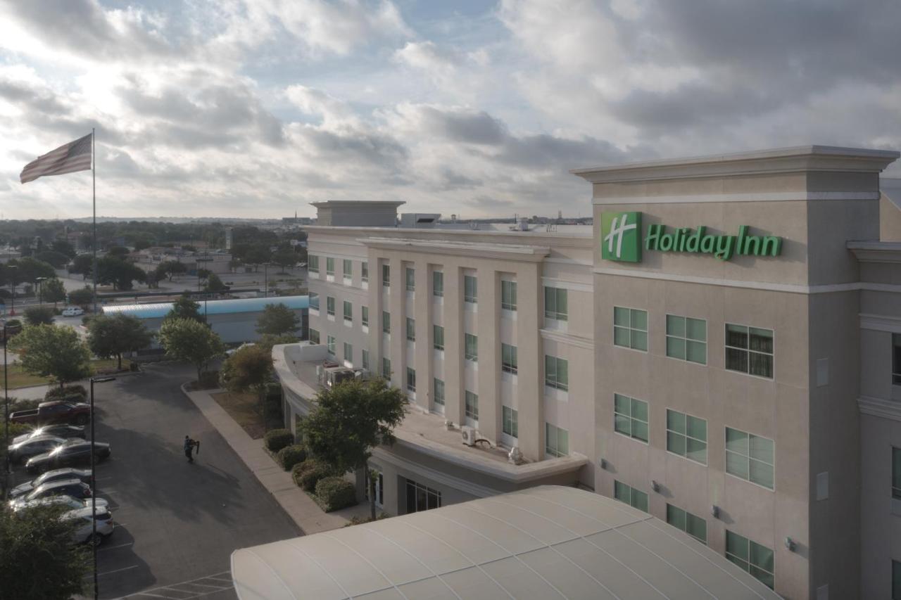 Holiday Inn Hotel & Suites Northwest San Antonio By Ihg Екстериор снимка