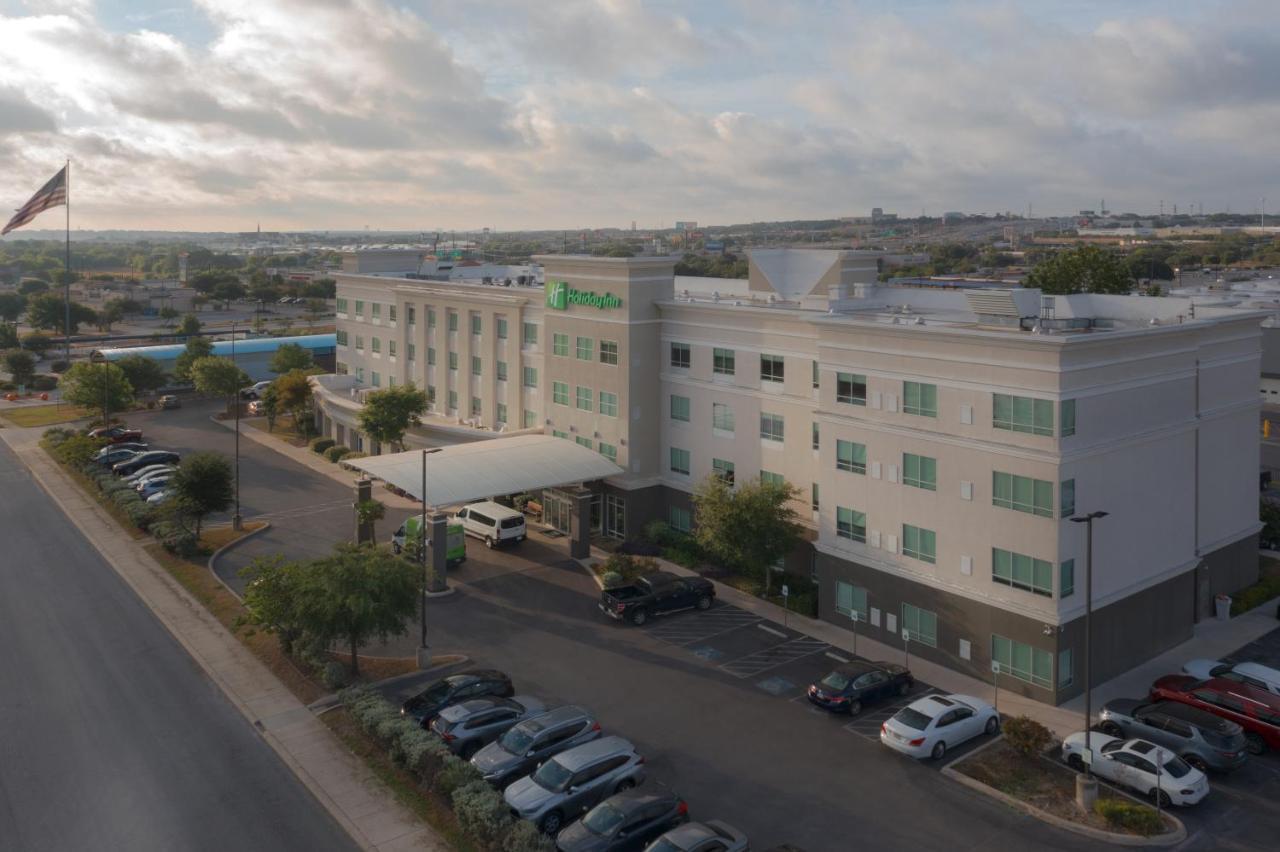 Holiday Inn Hotel & Suites Northwest San Antonio By Ihg Екстериор снимка