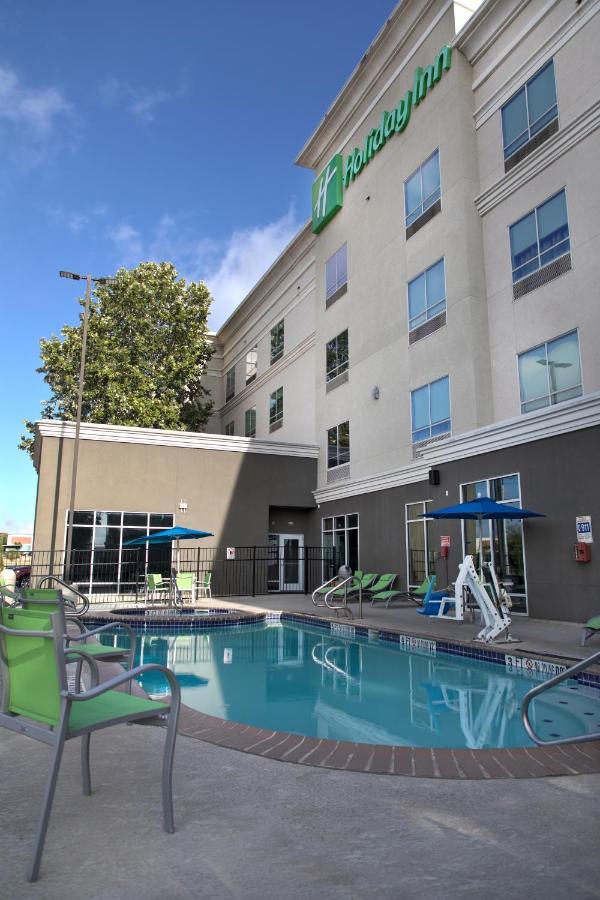 Holiday Inn Hotel & Suites Northwest San Antonio By Ihg Екстериор снимка