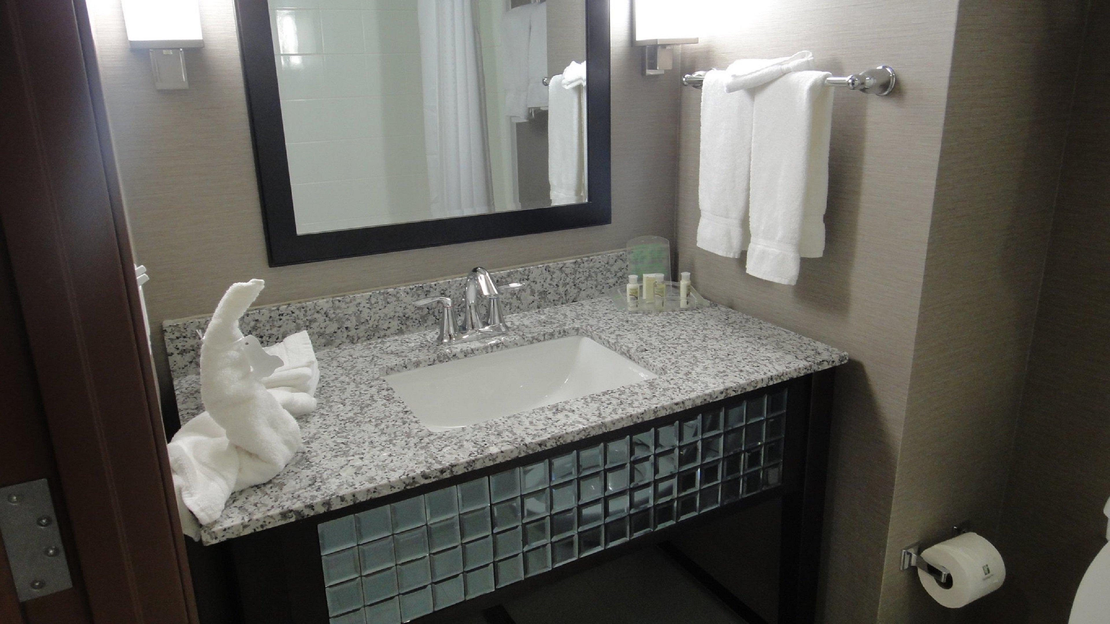 Holiday Inn Hotel & Suites Northwest San Antonio By Ihg Стая снимка