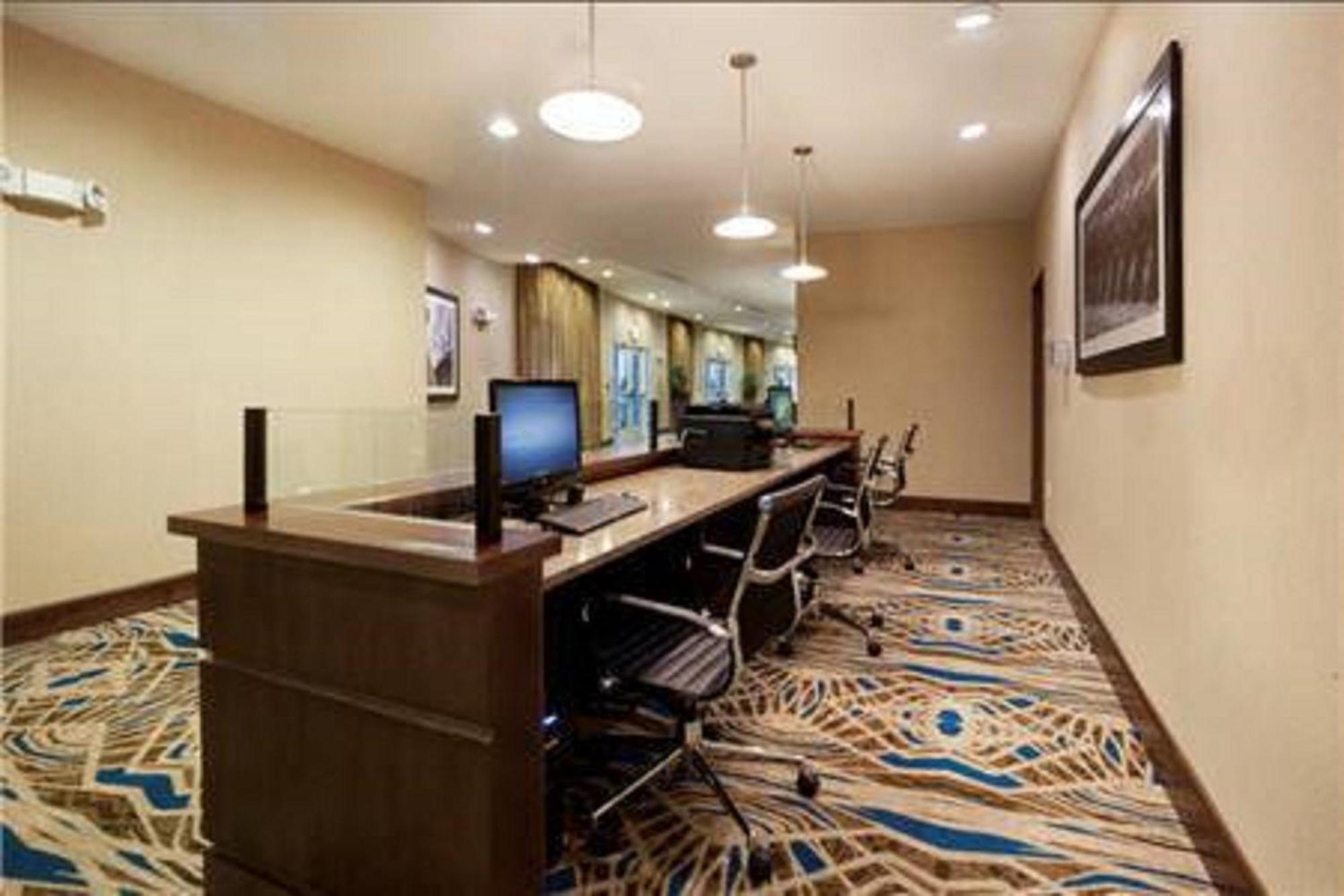 Holiday Inn Hotel & Suites Northwest San Antonio By Ihg Екстериор снимка